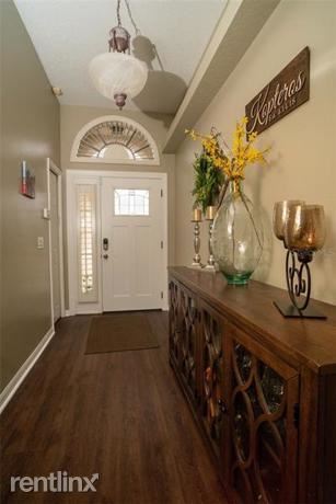 Foto del edificio - 3 br, 2 bath House - 712 Live Oak St