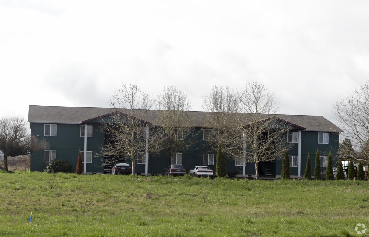 Foto del edificio - Eagle Crest Apartment Homes