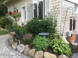 Primary Photo - 2 br, 1 bath House - 97 Duck Cove Rd
