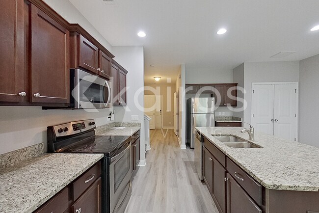 Foto del edificio - 607 Ferguson Ln