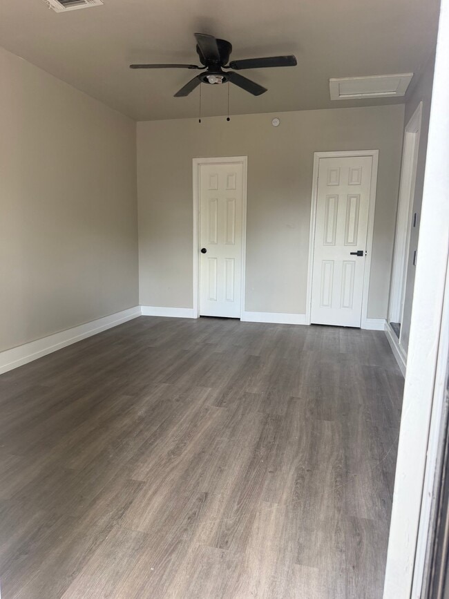 Photo - 5831 Belneath St (Houston, TX) House