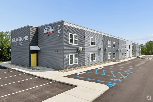 Building Photo - Graystone Flats