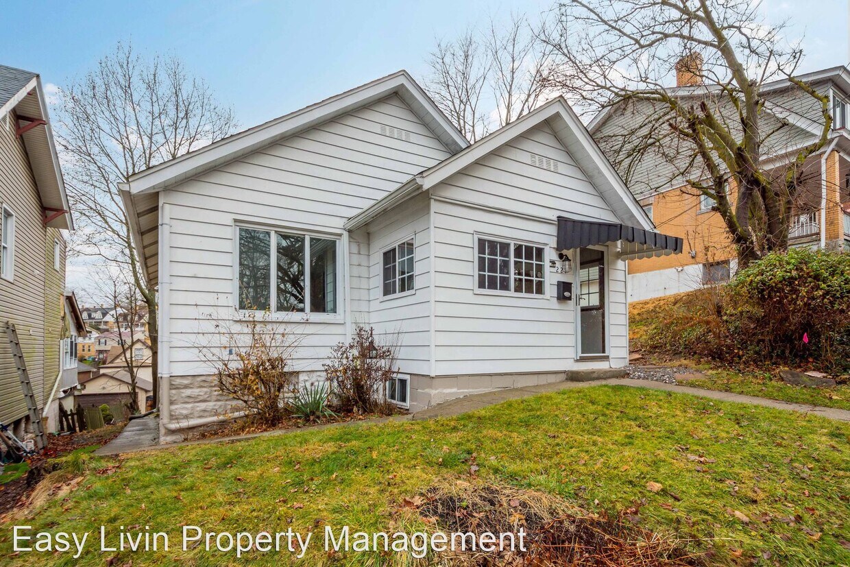 Primary Photo - 2 br, 1 bath House - 221 Clairmont Avenue