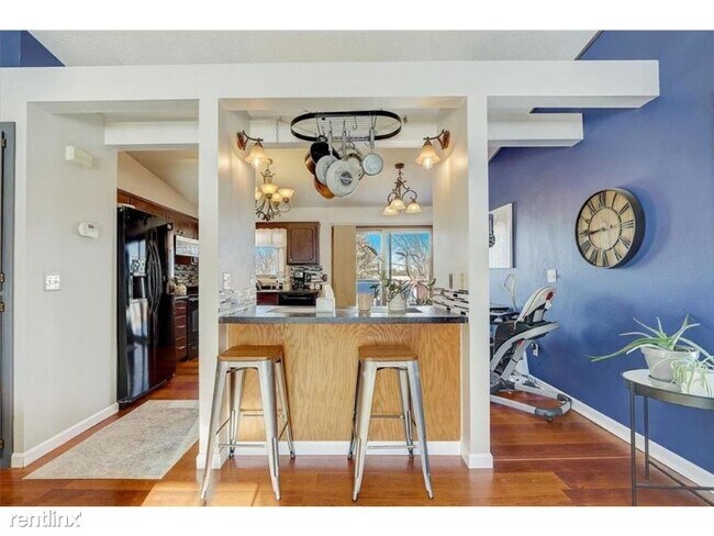 Building Photo - 3 br, 2 bath House - 6463 173rd St W