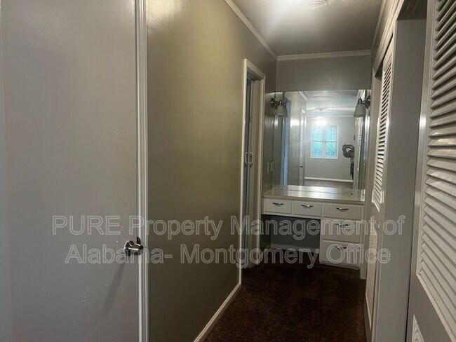 Foto del edificio - 2632 Oxford Dr