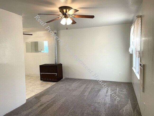 Foto del edificio - 929 Mitchell St