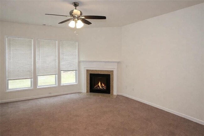 Building Photo - 3426 Big Leaf Ct