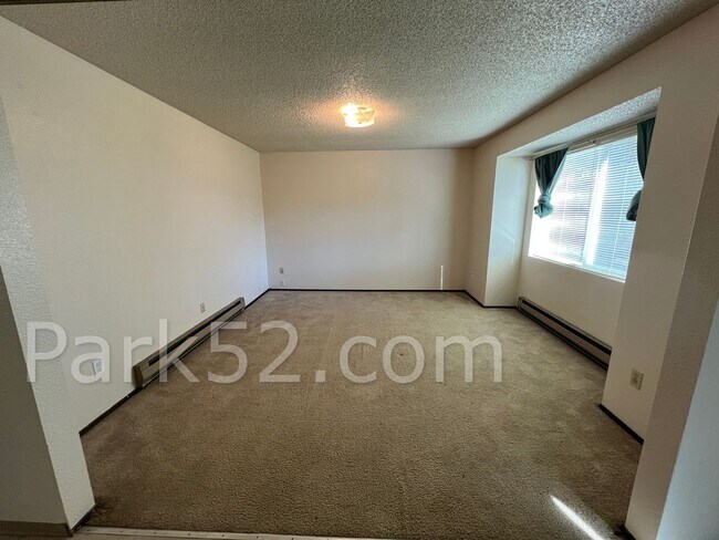 Foto del edificio - 12613 80th Ave E