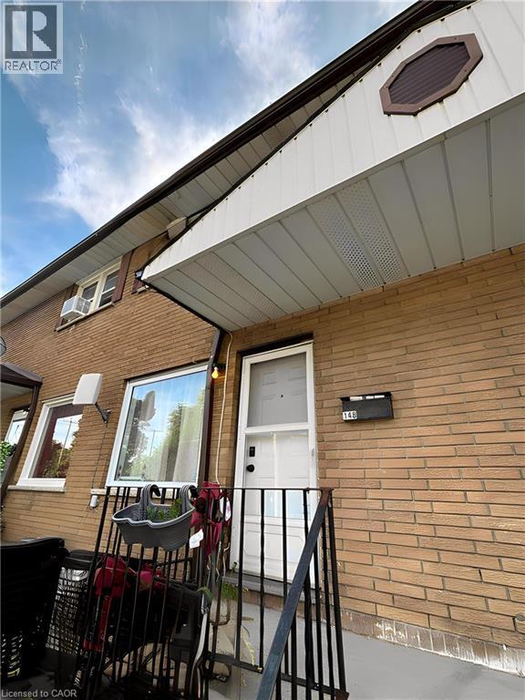 Photo du bâtiment - 148 Bishop St S