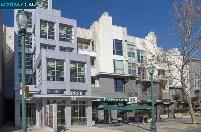 Foto del edificio - 1655 N California Blvd