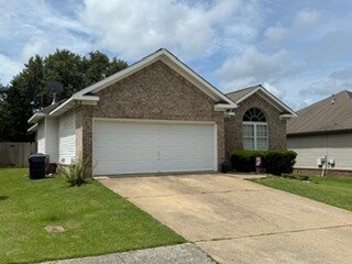 Building Photo - 13927 Highland Pointe Dr