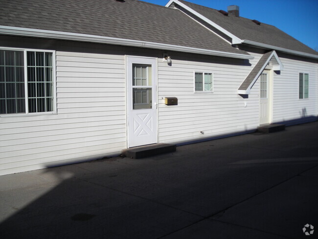 Building Photo - 316 W Philip Ave