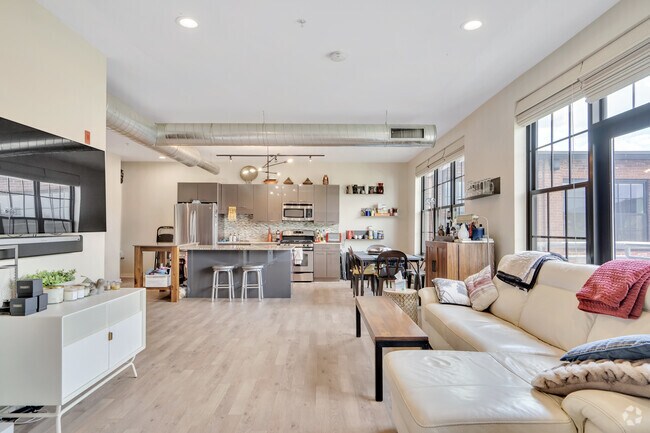 Building Photo - 944 Dorchester