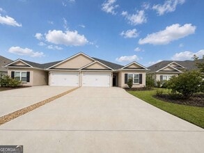 Building Photo - 152 The Villas Wy