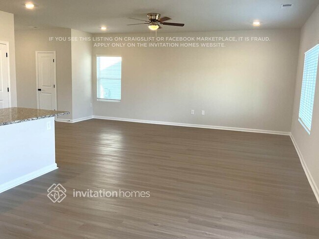 Foto del edificio - 3339 Fox Hall Dr