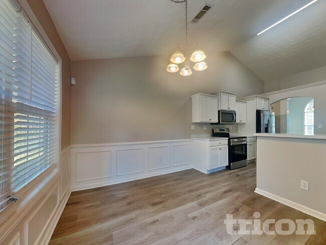 Building Photo - 20 Tabitha Ct