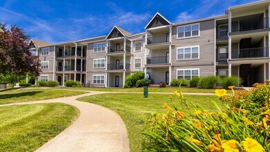 Building Photo - Market 1900 Apartment Homes