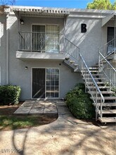 Building Photo - 3823 S Maryland Pkwy