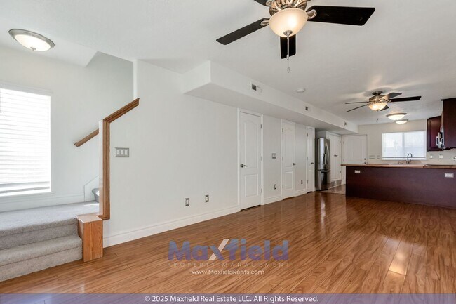 Foto del edificio - Salt Lake City - 3bd 2bth 3 Storey Home