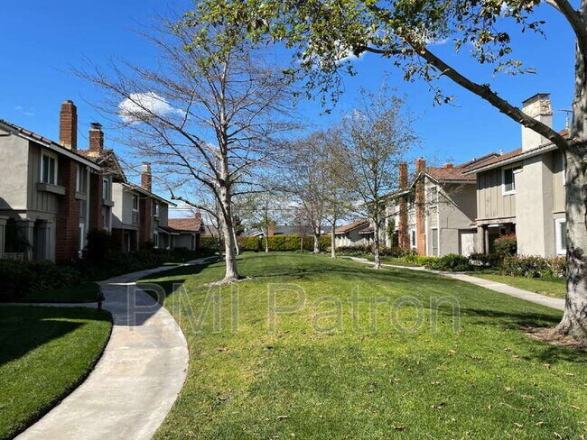 Foto del edificio - 12591 George Reyburn Rd