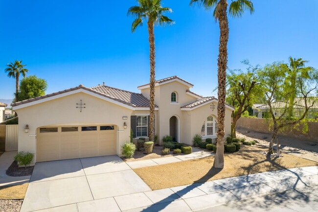 Foto del edificio - 61462 Sapphire Ln