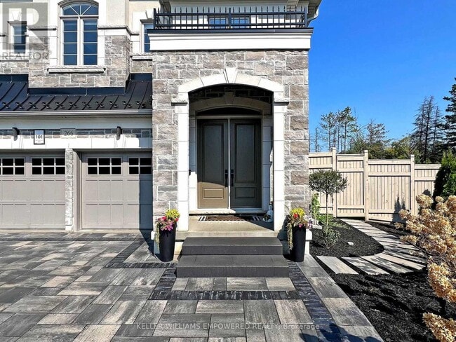 Building Photo - 266 Touch Gold Cres
