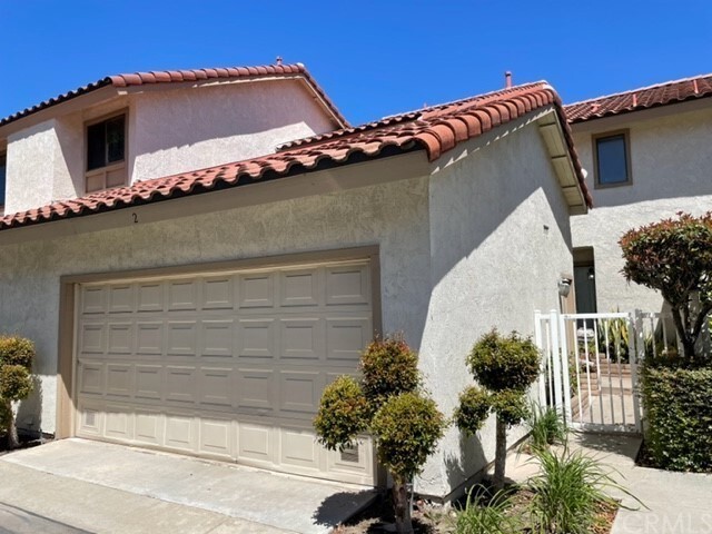 Primary Photo - 22809 Chardonnay Dr