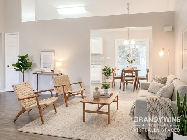 Foto del edificio - 2218 Pleasant Dale Dr