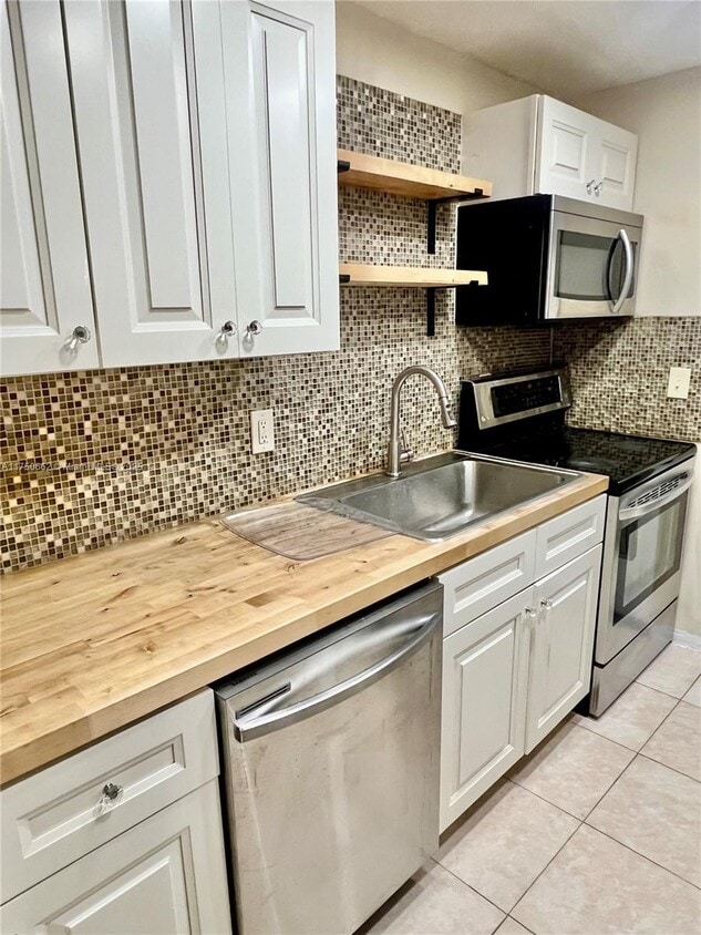 Foto principal - 1631 NW 46th Ave