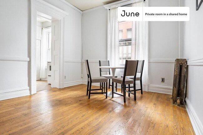 Foto del edificio - Room in Shared 4 bed/1 bath home