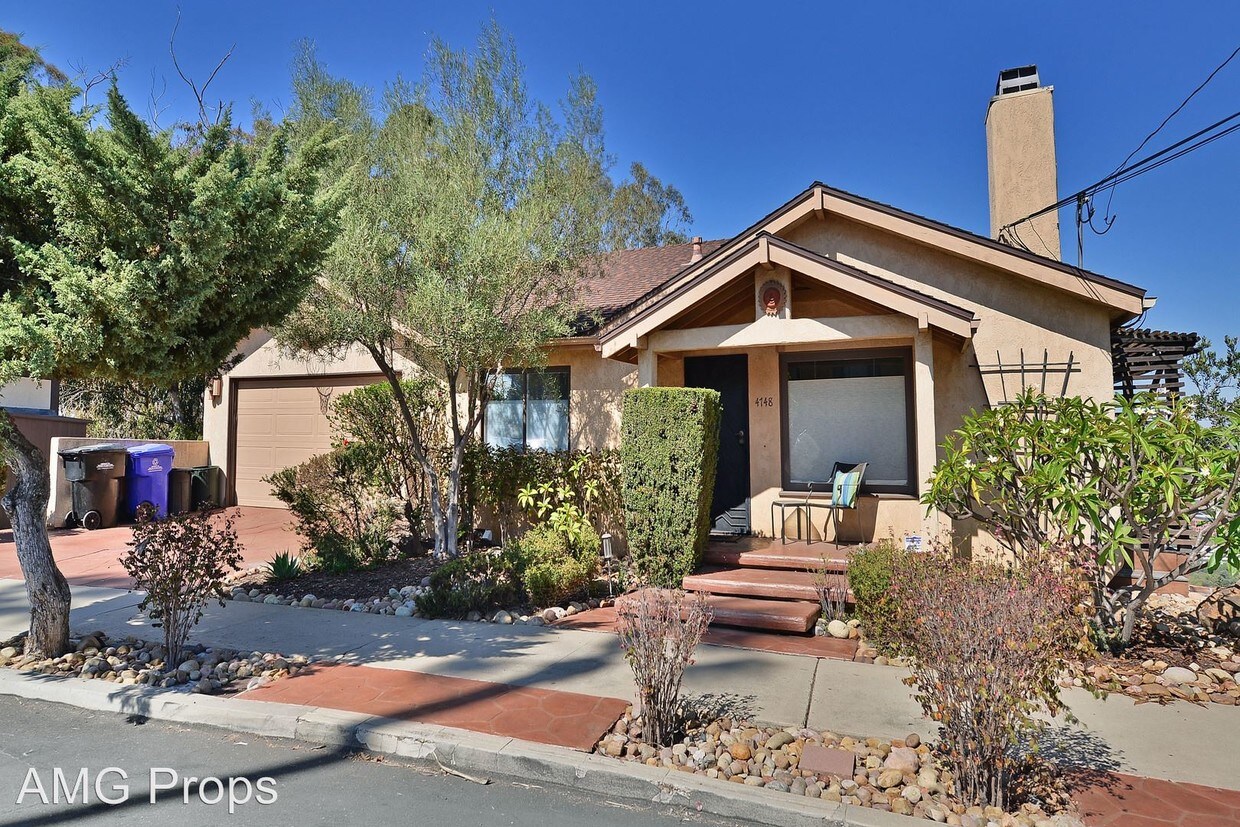 Foto principal - 4748 Panorama Dr