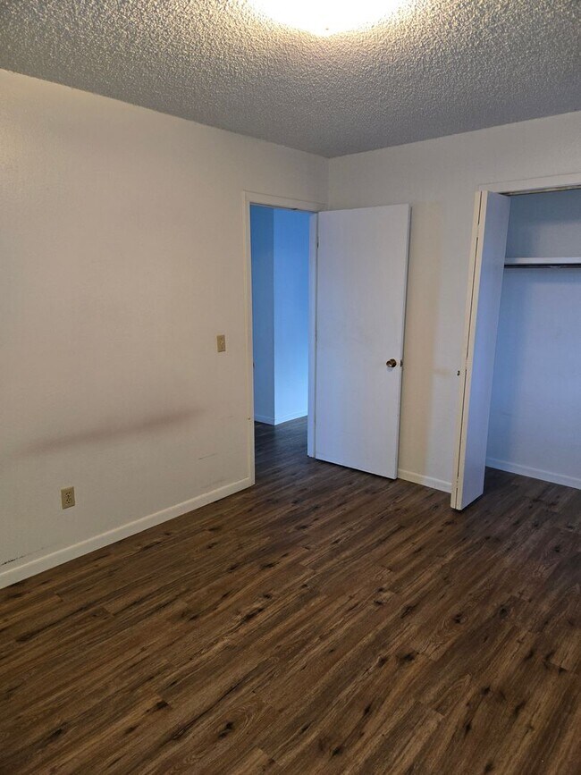 Foto del edificio - 406 West Ave