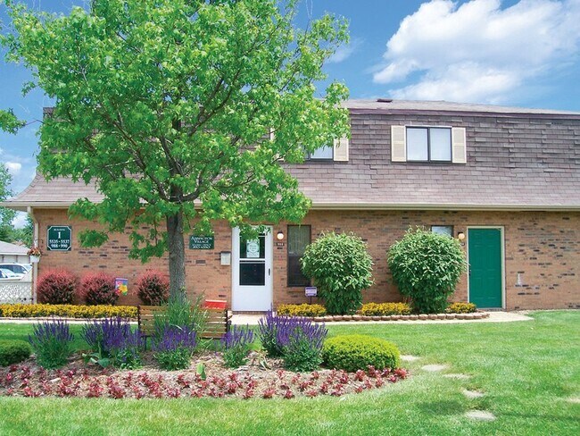 Building Photo - Abbington Village Apartments