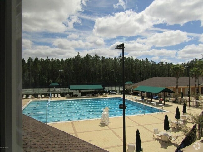 Building Photo - 609 Southbranch Dr