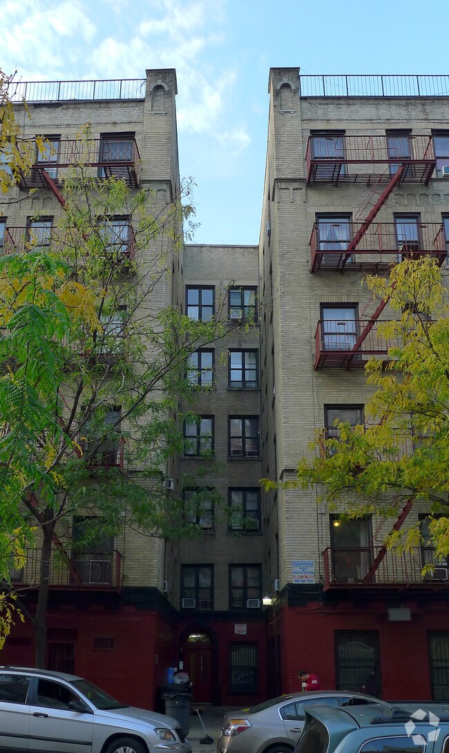 228 W 147th St - 230 W 147th St