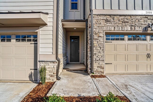 Building Photo - 2099 Maggie Valley Dr