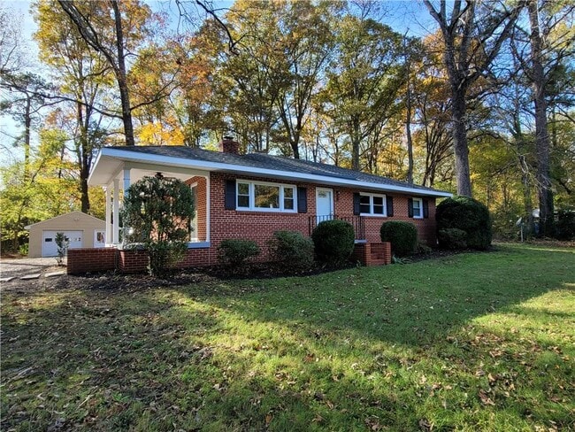 Building Photo - 1580 Whippoorwill Rd
