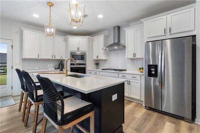 Kitchen - 166 Crest Brooke Dr