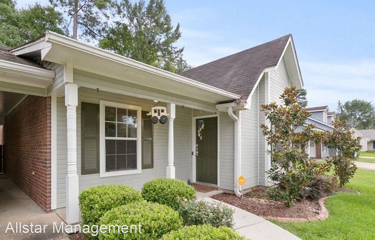 2 br, 2 bath House 1204 Bend Circle House for Rent in