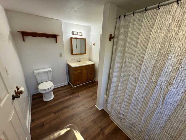 Building Photo - 93 Prospect Ave