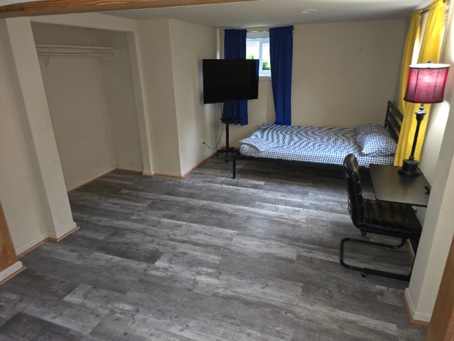 Building Photo - 20729 1st Ave S