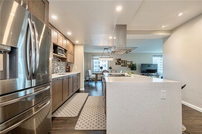 Foto del edificio - 320 Fort Duquesne Blvd