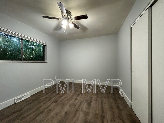 Foto del edificio - 3805 Walford St