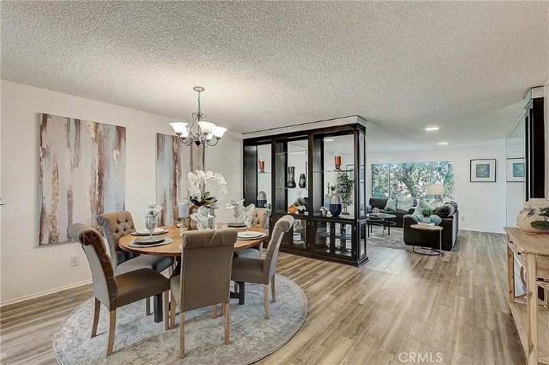 Foto principal - 1935 Alpha Rd