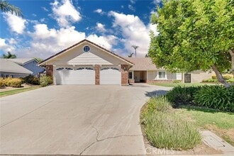Building Photo - 2123 Golden Hills Rd