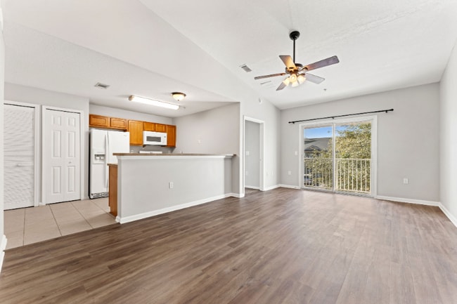 Building Photo - 5201 Playpen Dr
