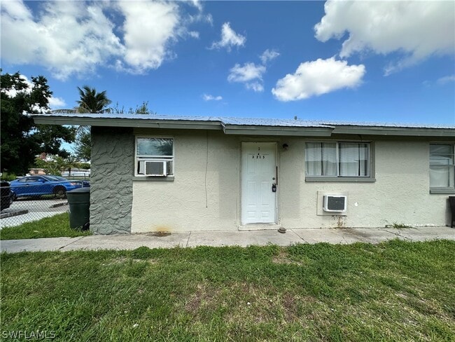 Foto del edificio - 3215 Jeffcott St