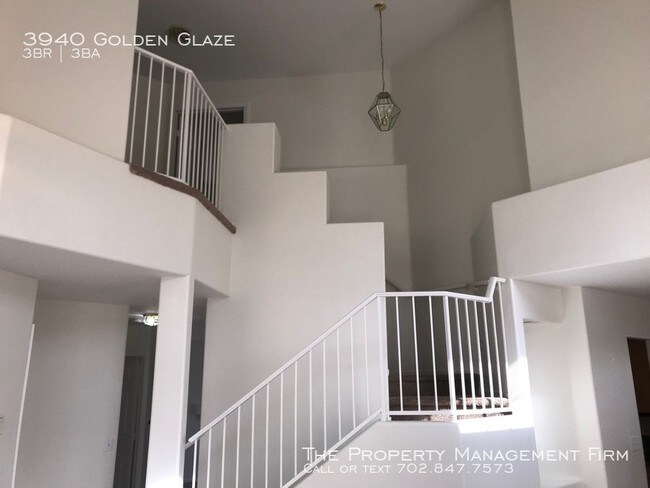 Foto del edificio - 3940 Golden Glaze St