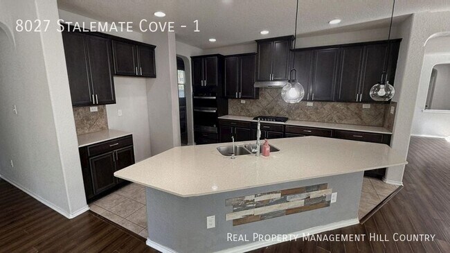 Building Photo - 8027 Stalemate Cv