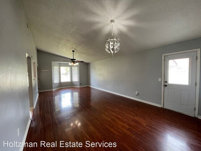 Building Photo - 4 br, 2 bath House - 905 Rice Court